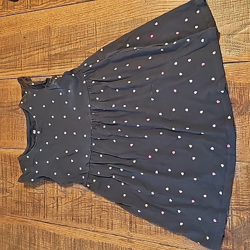 3/$12 H&M Black Heart Dress